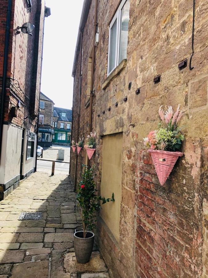 Courtyard Holiday Apartments Belper Esterno foto