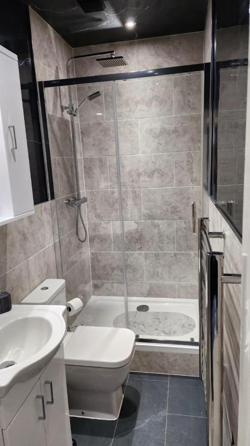 Courtyard Holiday Apartments Belper Esterno foto