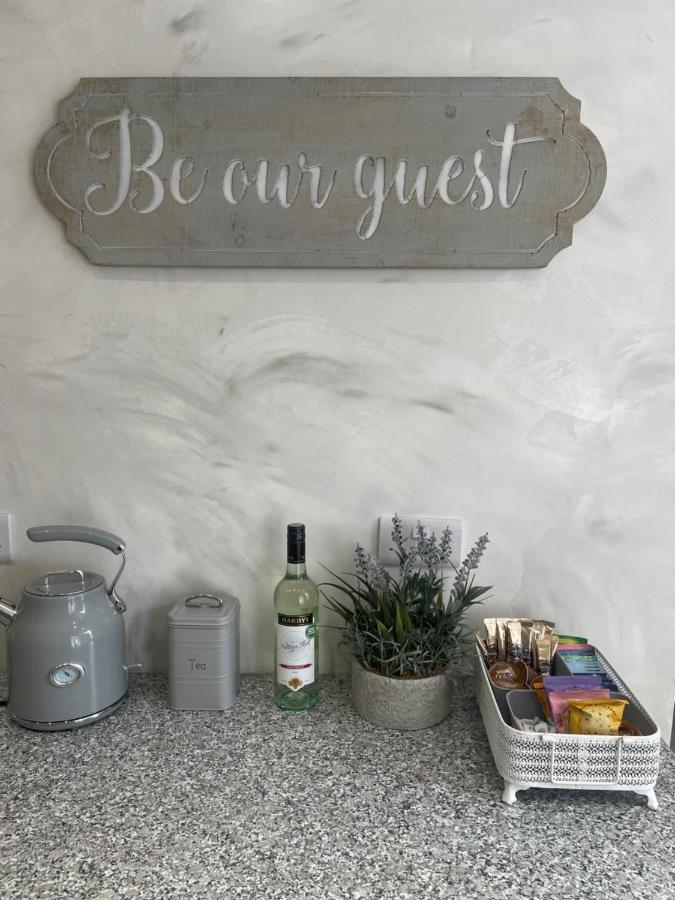 Courtyard Holiday Apartments Belper Esterno foto