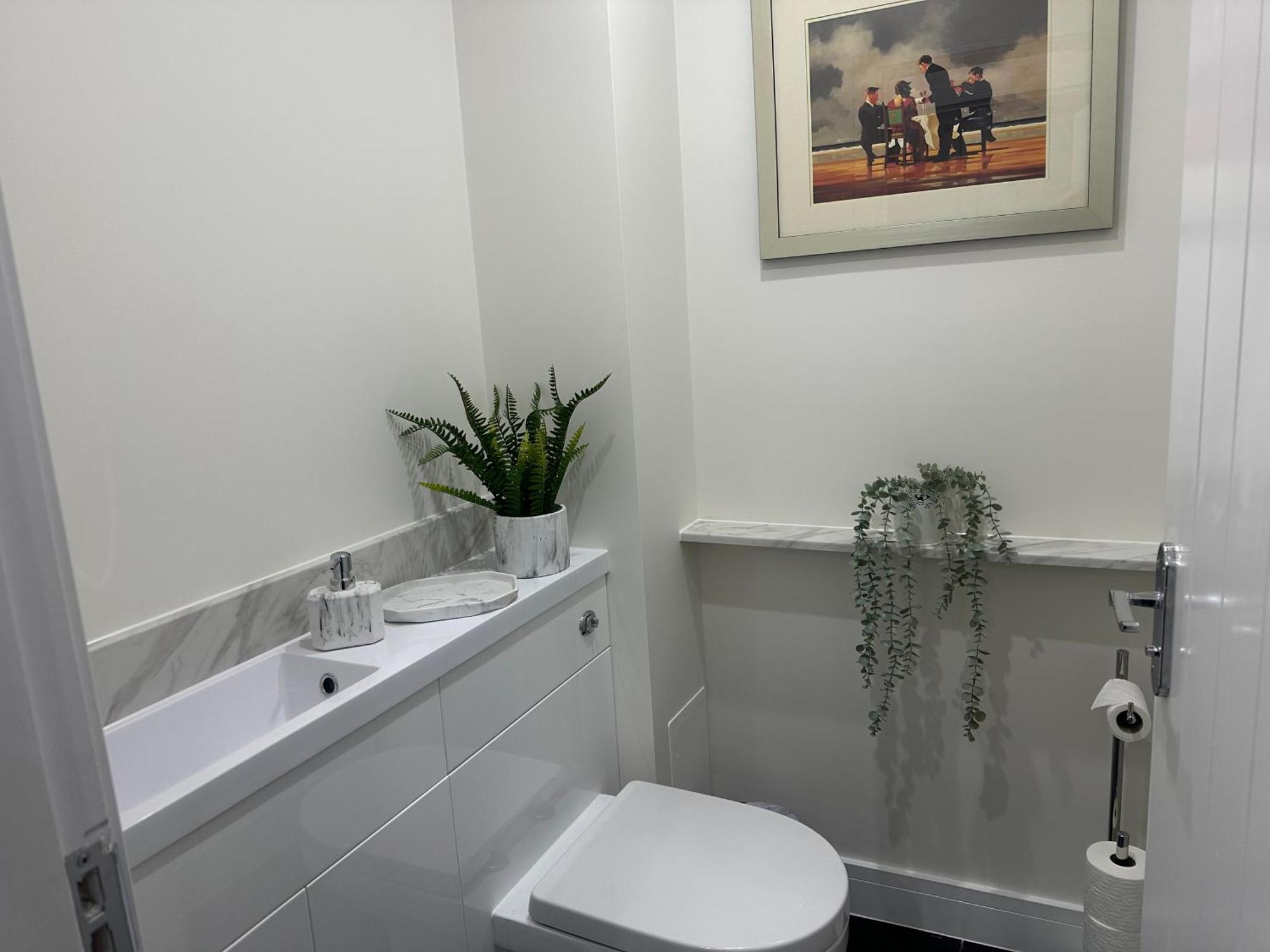 Courtyard Holiday Apartments Belper Esterno foto